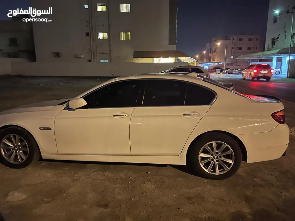 BMW 523 Model 2011