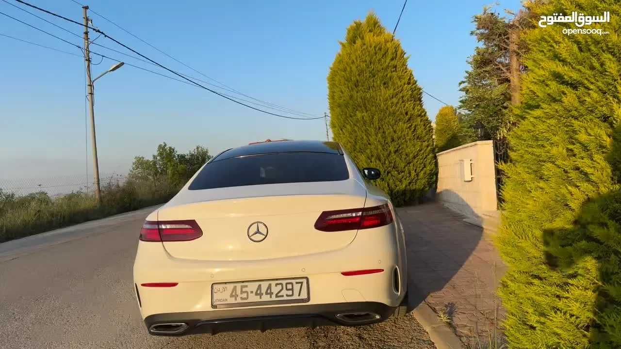 E200 Coupe AMG Night Package