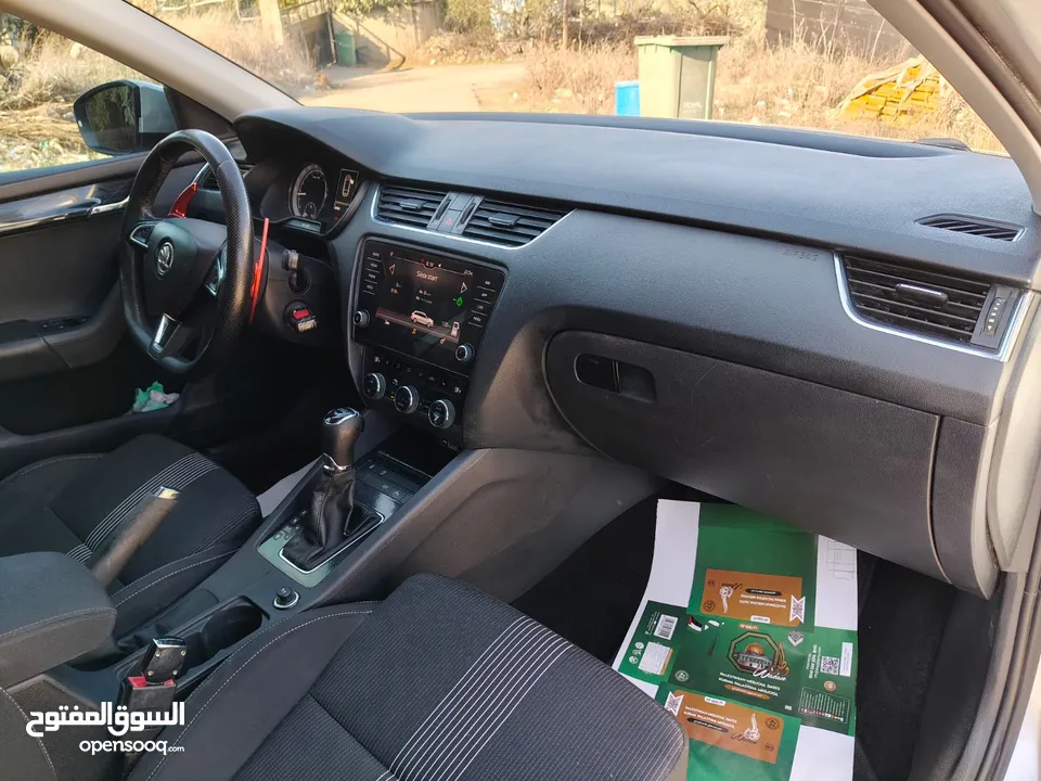 سكودا اوكتافيا 2018 ماطور 2000 اوتوماتيك