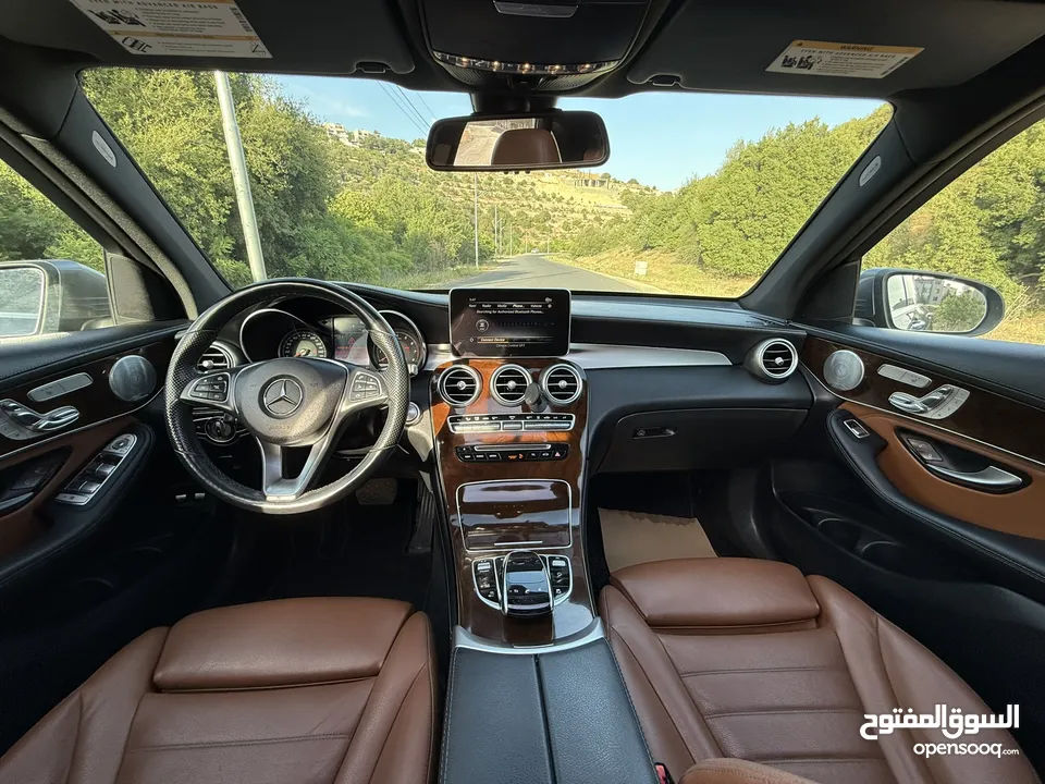 Mercedes Benz GLC 350e 2019 Hybrid PlugIn   بسعر مغري جدا فحص كامل فل كامل اعلى صنف