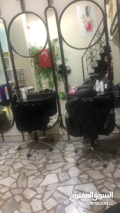 جميع معدات ومستلزمات الخاصة بصالون النسائي والاسعار مناسبه جدا بس الجادين يتصلون