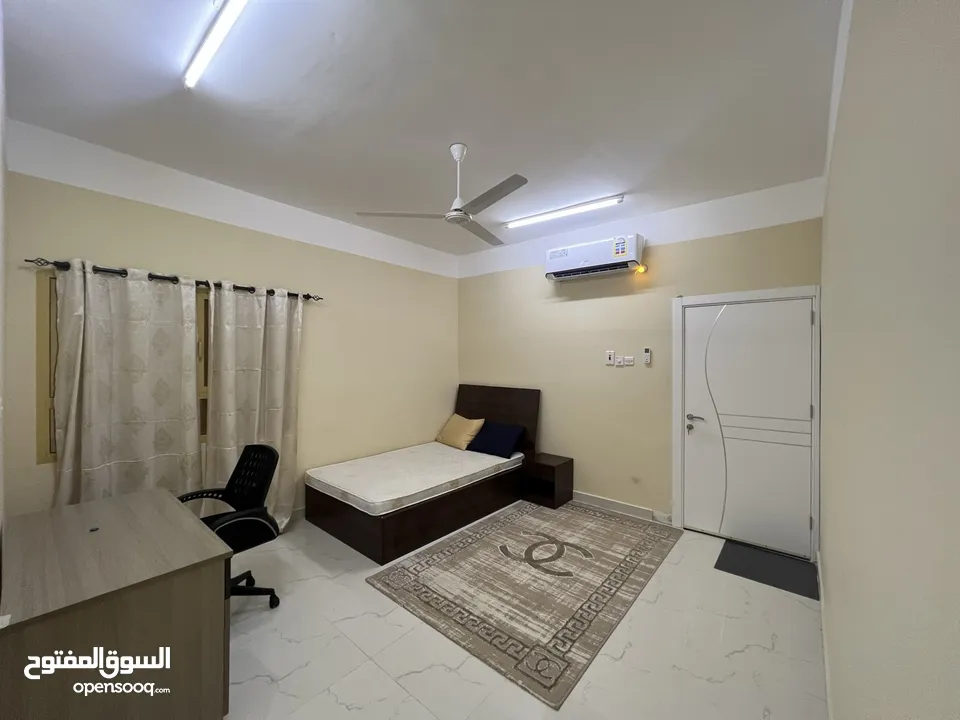 غرف للإيجار شامل الكهرباء والماي والواي فاي Rooms for rent