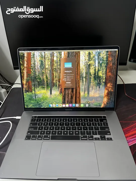 Apple MacBook Pro 2019 Intel Core i7 16 inch
