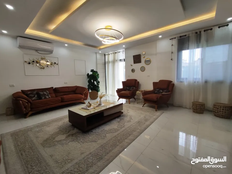 شقة سوبر ديلوكس للبيع في بيتونيا – قرب طوارئ بيتونيا