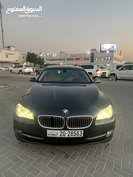 BMW520i 2012