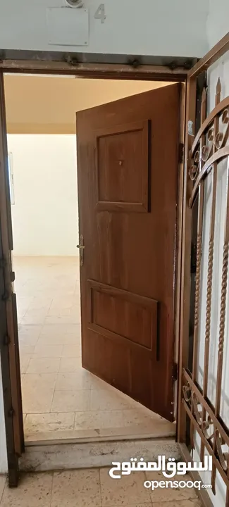 شقة للإيجار في ماركا الجنوبية - مثالية للعرسان والأسر الصغيرة