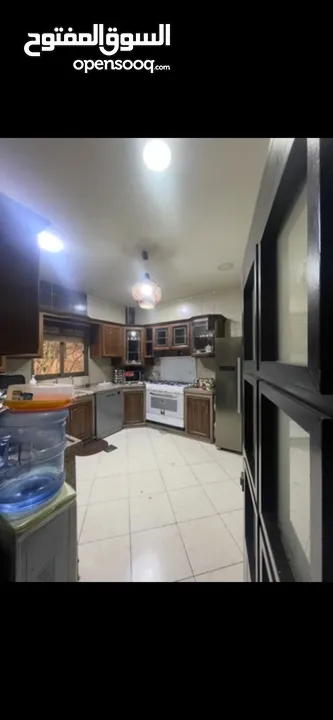 بيت مستقل للبيع