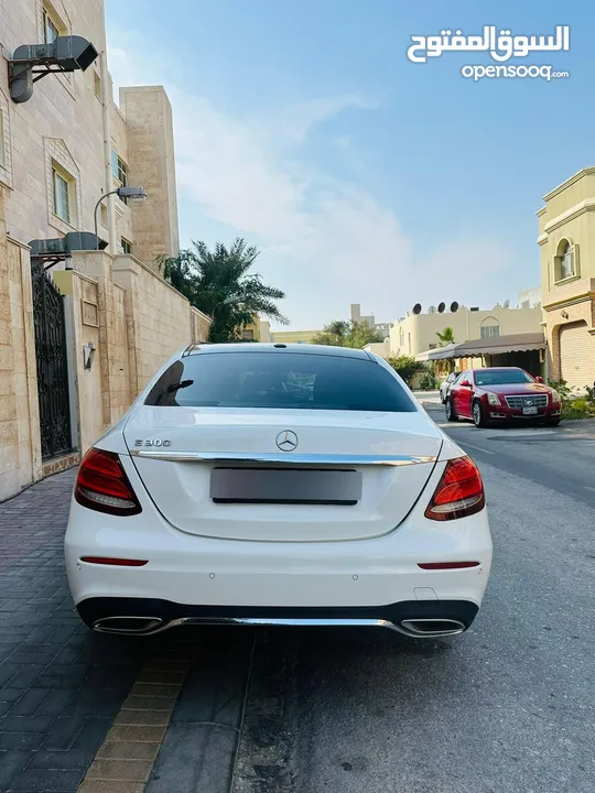 مرسيدس E300