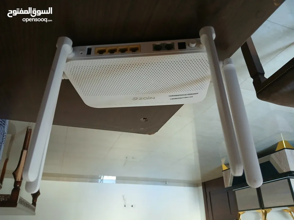 راوترات و مقوي اشارات للبيع