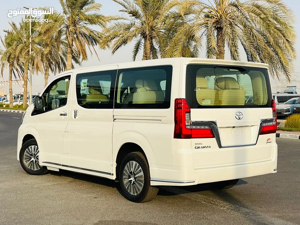 TOYOTA GRANVIA 3.5L PTR WHITE 2023