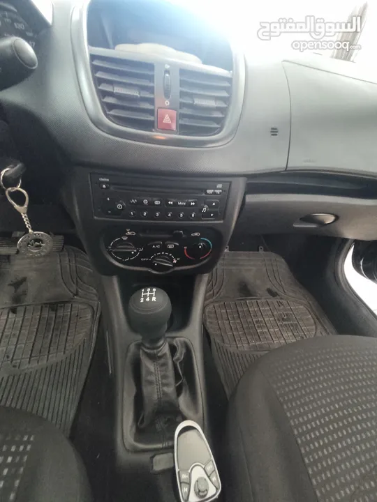 بيجو اصل وكاله يد اولى بحالة ممتازة