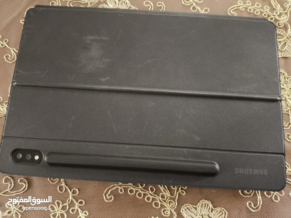 Samsung tab s7 128gb مع القلم والكيبورد