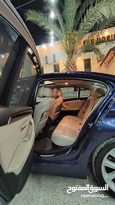 بي ام 523 محرك 2500 220 حصان بدون حوادث سياره بحاله ممتازة بسعر مميز للبدل او للبيع