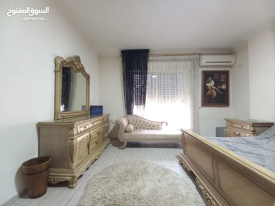 شقة مفروشة للإيجار في دير غبار  ( Property 36250 ) سنوي فقط