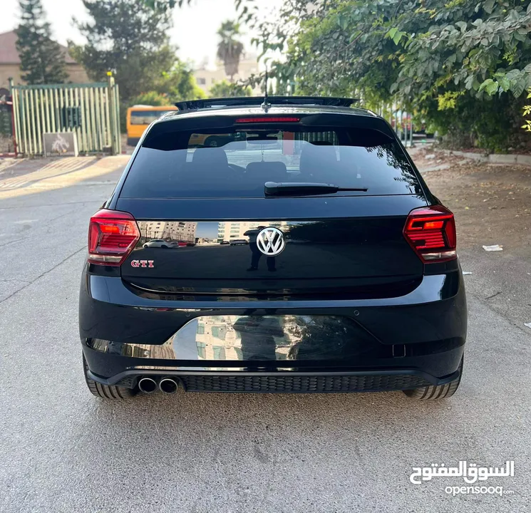 VW GTI 2000cc وقوة 207 حصان وقوة عزم 320 نيوتن