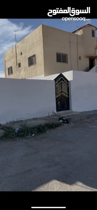 بيت للبيع المفرق الزعتري