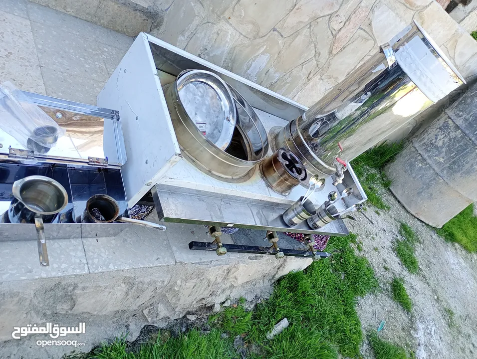 عدة قهوه غاز ثلاث عيون سخان ماء صينيه معالق ومعلقة عيار وحافضه