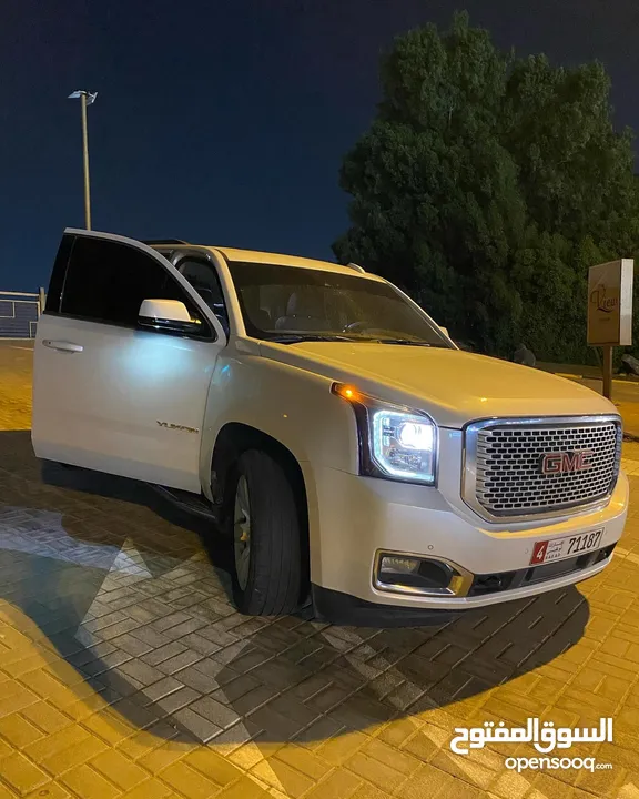 GMC Yukon 2017