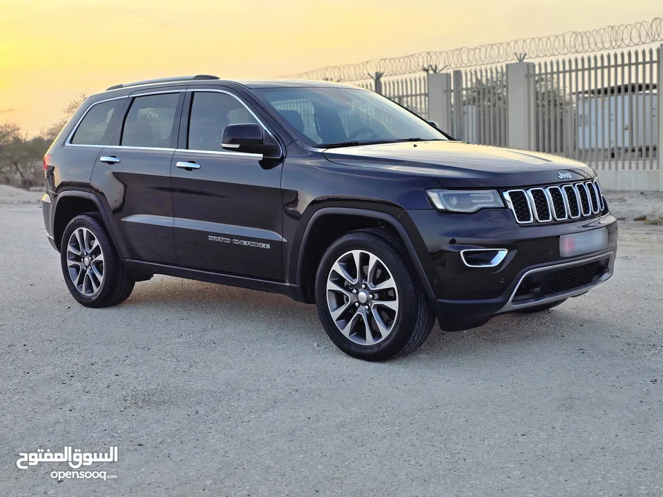 2018 Jeep grand Cherokee V8 limited