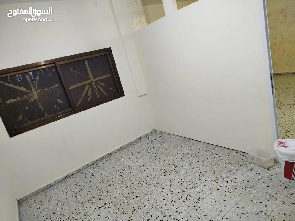 شقه للايجار طولكرم الخير الشرقي