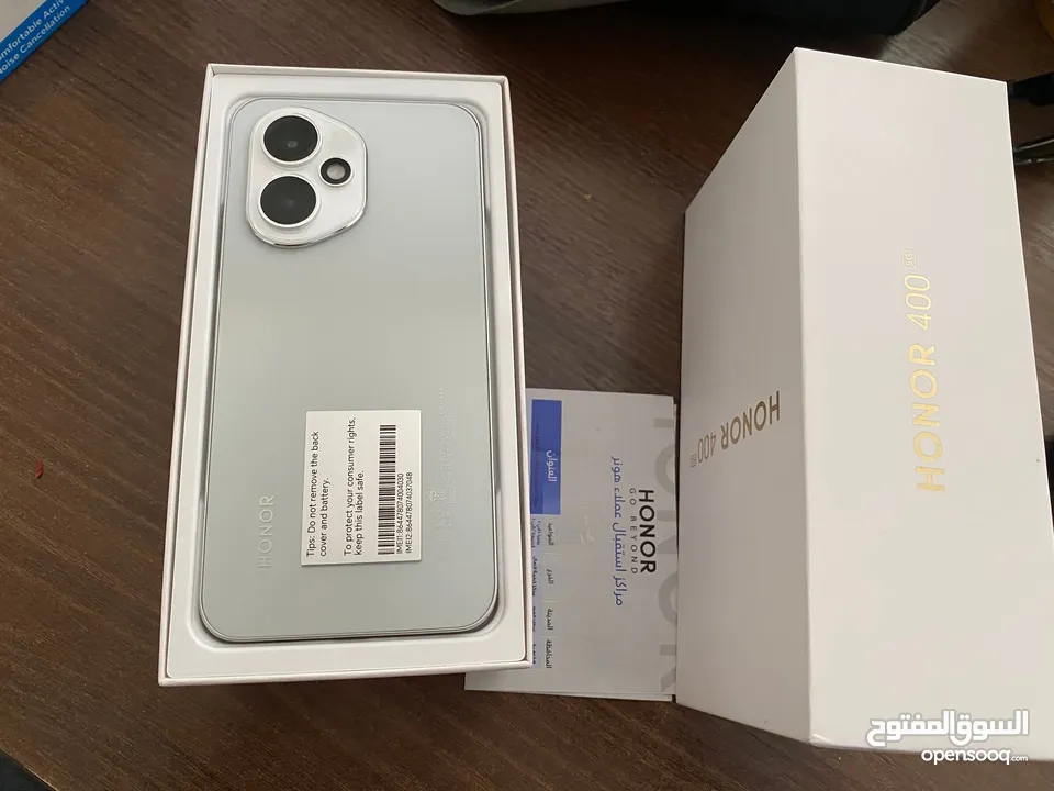 مستعمل ايام Honer 400 5G رام 24 جيجا 265 مكفول سنة متوفر توصيل أغراضة الأصلية والكرتونه متوفر توصيل