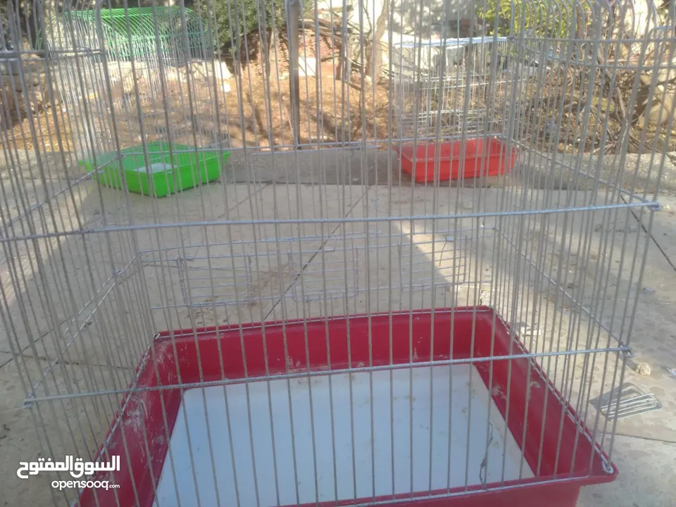 أقفاص طيور للبيع الرجاء التواصل عن طريق الرسايل