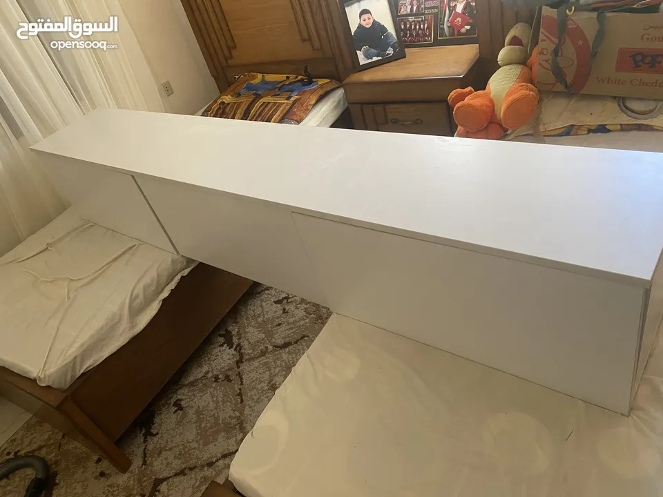 خزانه تعليق تلفزيون جديده