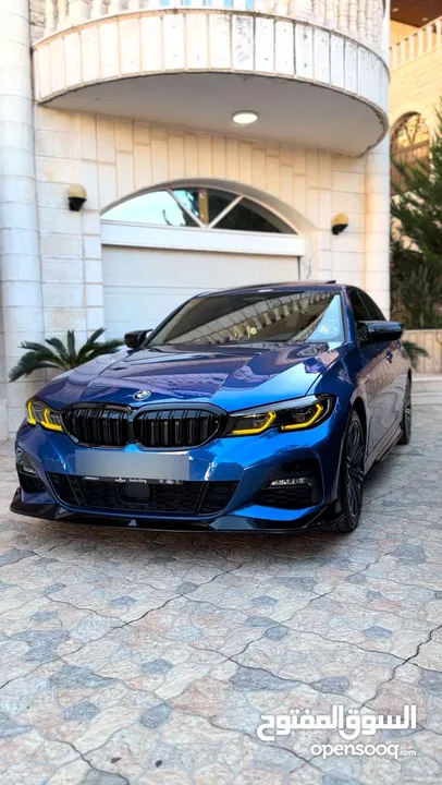 BMW 330e /// M Package