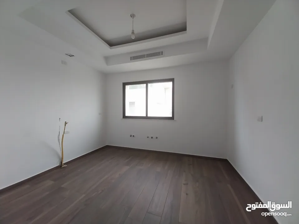 شقة للايجار في الدوار الرابع  ( Property 35110 ) سنوي فقط