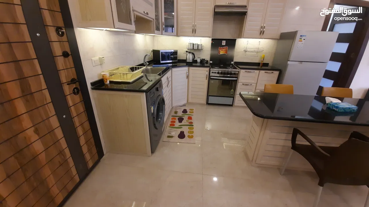 شقة مفروشة للإيجار 120م2 ( Property 15676 )