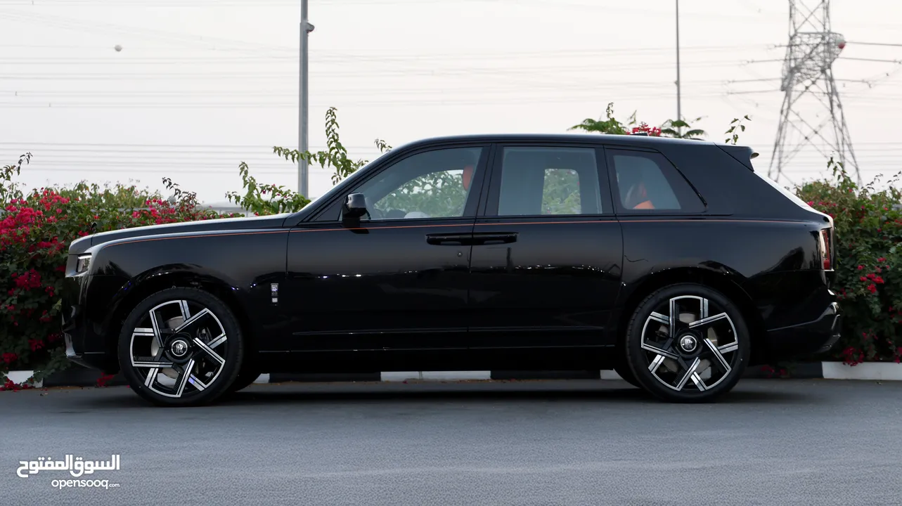 ROLLS ROYCE CULLINAN BLACK BADGE 6.8L A/T PTR 2025