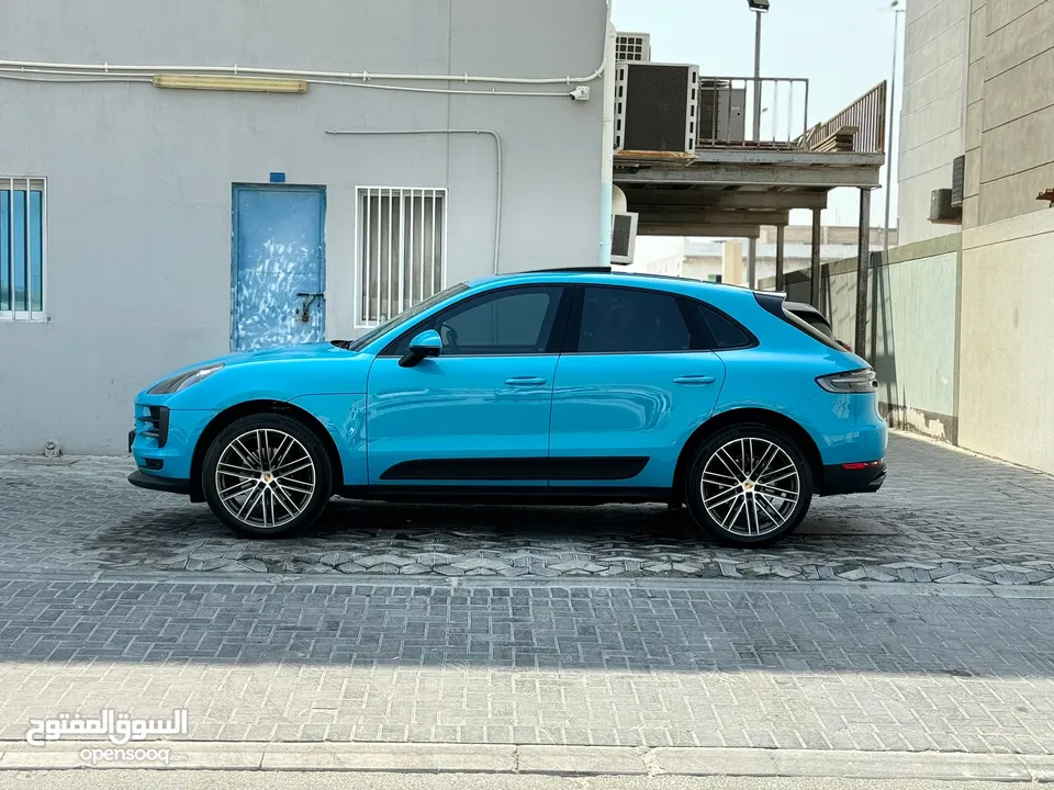 Porsche Macan 2021 (Blue)