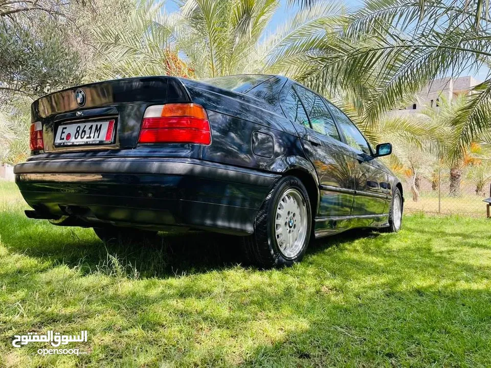 بي ام دبليو BMW 325i