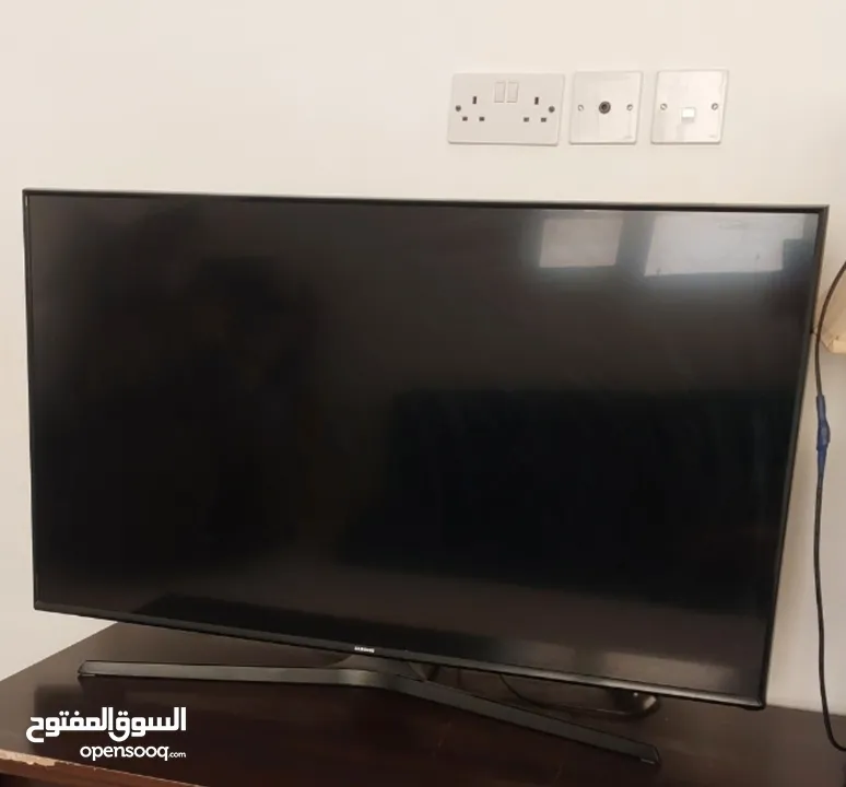 تلفزيون سامسونج 43 بوصة Samsung TV 43 inch بسعر مغري