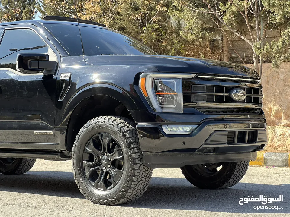 2022 FORD F-150 Platinum Hybrid Black-Edition