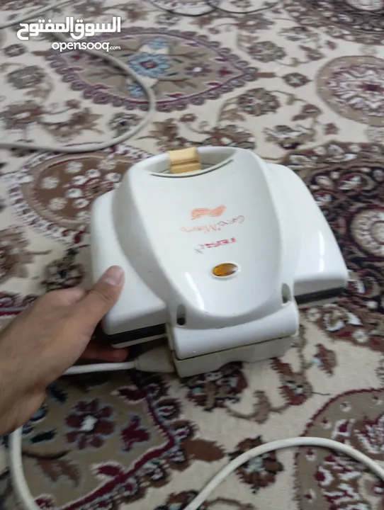 للبيع مكينة قهوة  وصانع سندويش