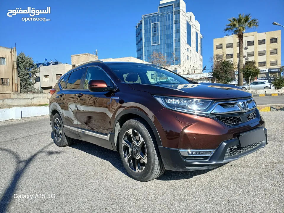 سياره للبيع  .  هوندا cr-v هايبرد 2019