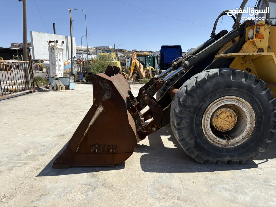 فولفو L120 حرة للبدل
