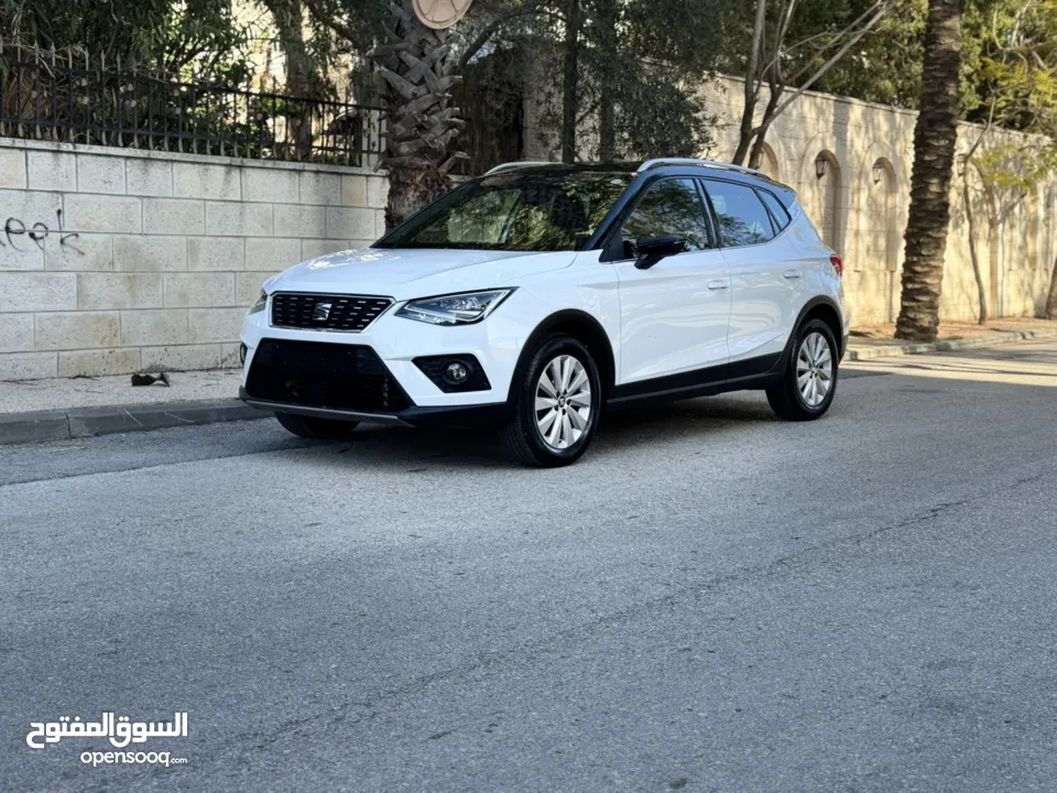 سيات ارونا ترخيص 21 فل اضافات ولا غرام بوية