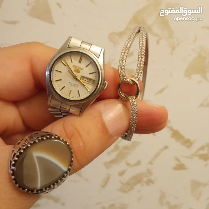 ساعات ماركات اصليه للبيع