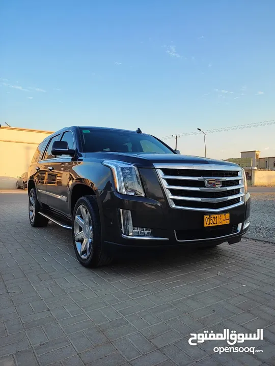 FOR SALE Cadillac Escalade 2017 6.2L Cyl 8