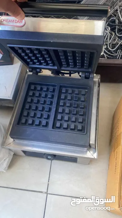 ثلاجه وافل كريب