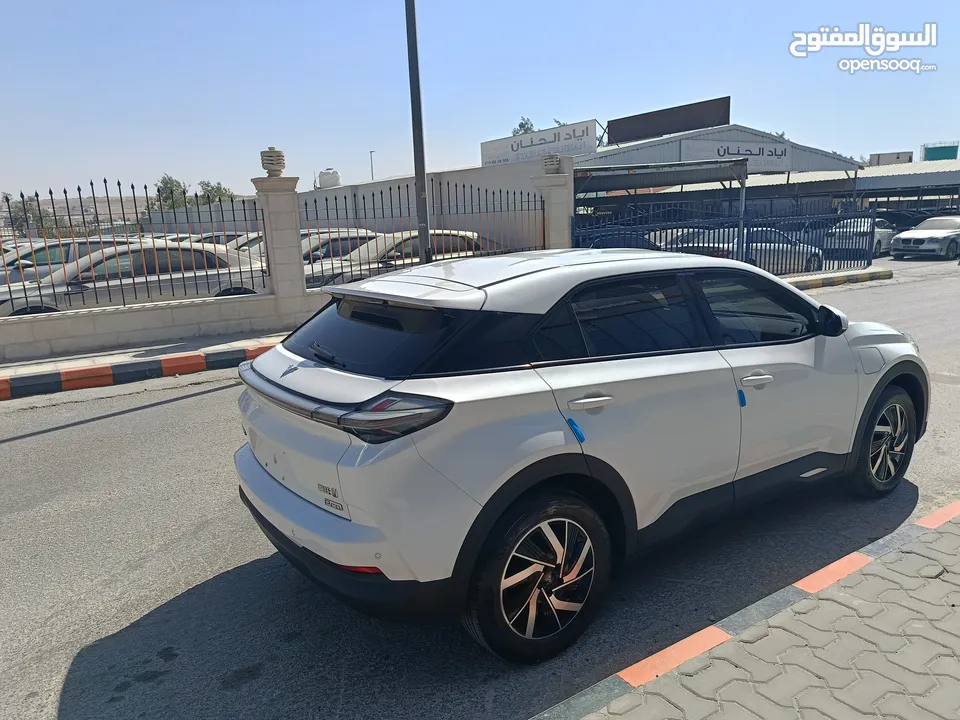 نيتا U برو موديل 2022 لون ابيض عداد 54000  SOH 96.79 فحص كامل . عداد اصلي تنازل باسم المشتري