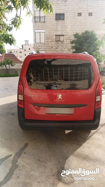بيجو ريفتر 2019