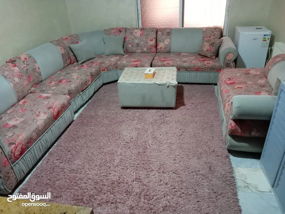 طقم كنب للبيع
