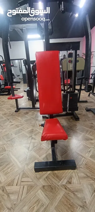 نادي كامل للبيع