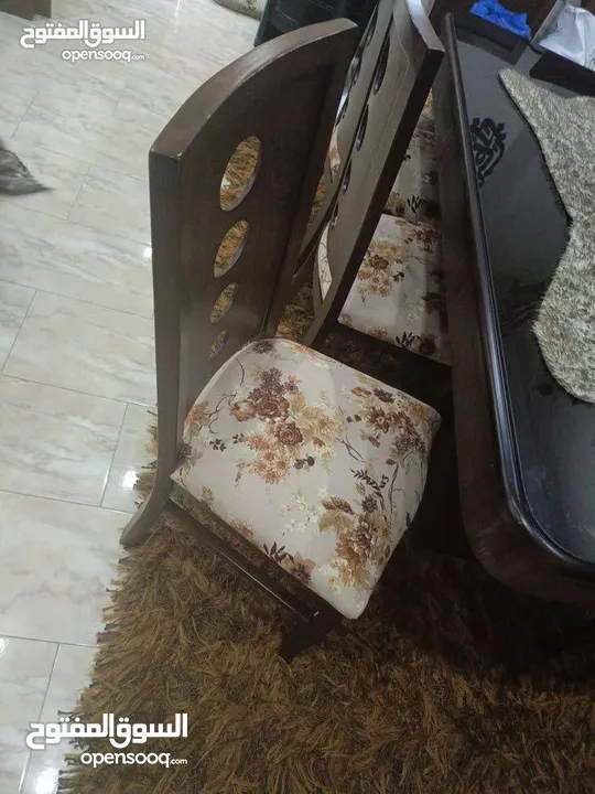 اثاث مستعمل بحالة الجديد حالته ممتازه.