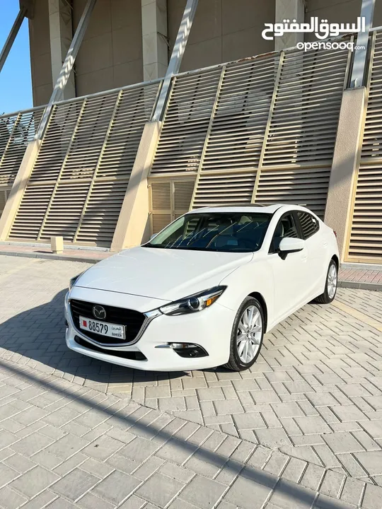 MAZDA3 2018 FULL OPTION FIRST OWNER CLEAN CONDITION LOW MILLAGE