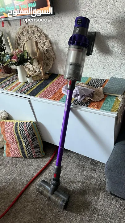 (مكنسة دايسون الاسلكية)Dyson v11