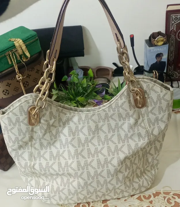 شنتات ستاتي ماركات عالميه مستعملة للبيع بسعر مغري وحرق ، نظارات شمسية للجنسين للنساء والرجال ماركات